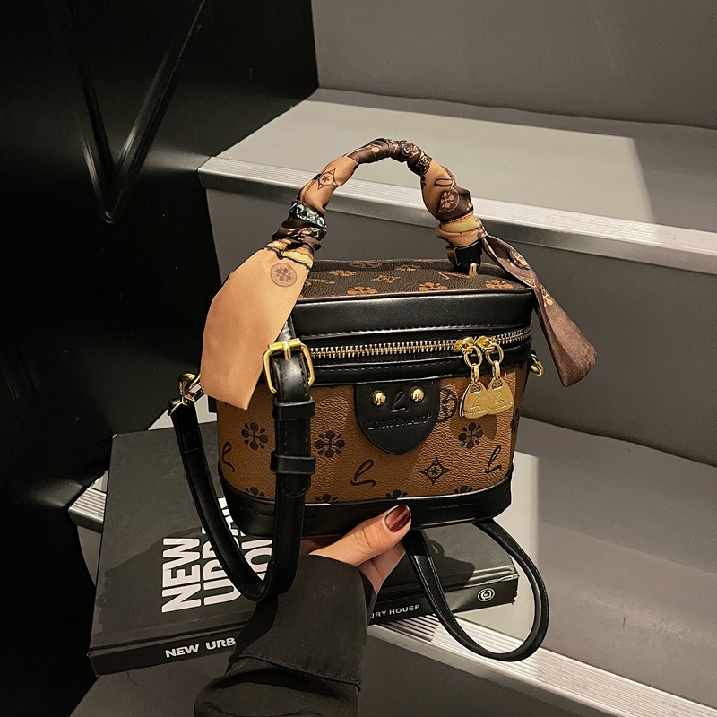 Luxury Bag 2025 Vintage Monogram Box Bag Women's Handbag Top Handle Crossbody Shoulder Stylish Elegant Vanity Case Free Shipping