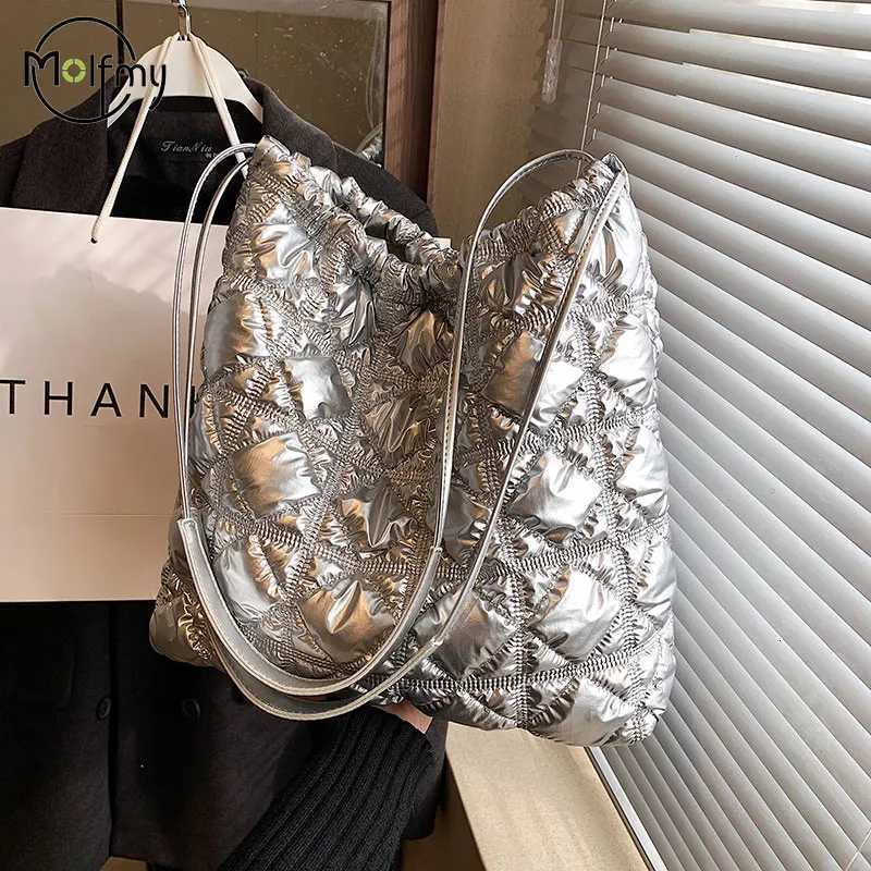 Clouds Pleat Big Bag Korean Gradient Fashion Womens Bag Quilted Padding Handbag Womens Nylon Plush Shoulder Bags Bolso Mujer Y250729