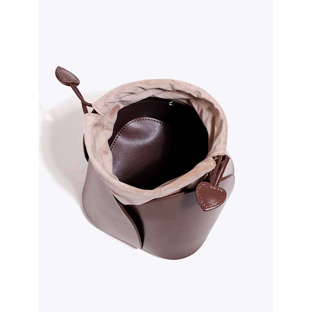 designer bag Drawstring pocket petals new vegetable basket bucket niche design retro handbag women's shoulder crossbody bag