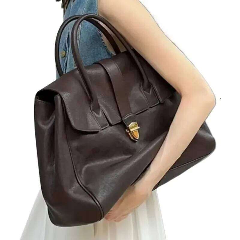 designer bag Designer Tote High Quality Genuine Leather Lock Handbags New In Large Capacity Briefcase Vintage Casual Shoulder Bag