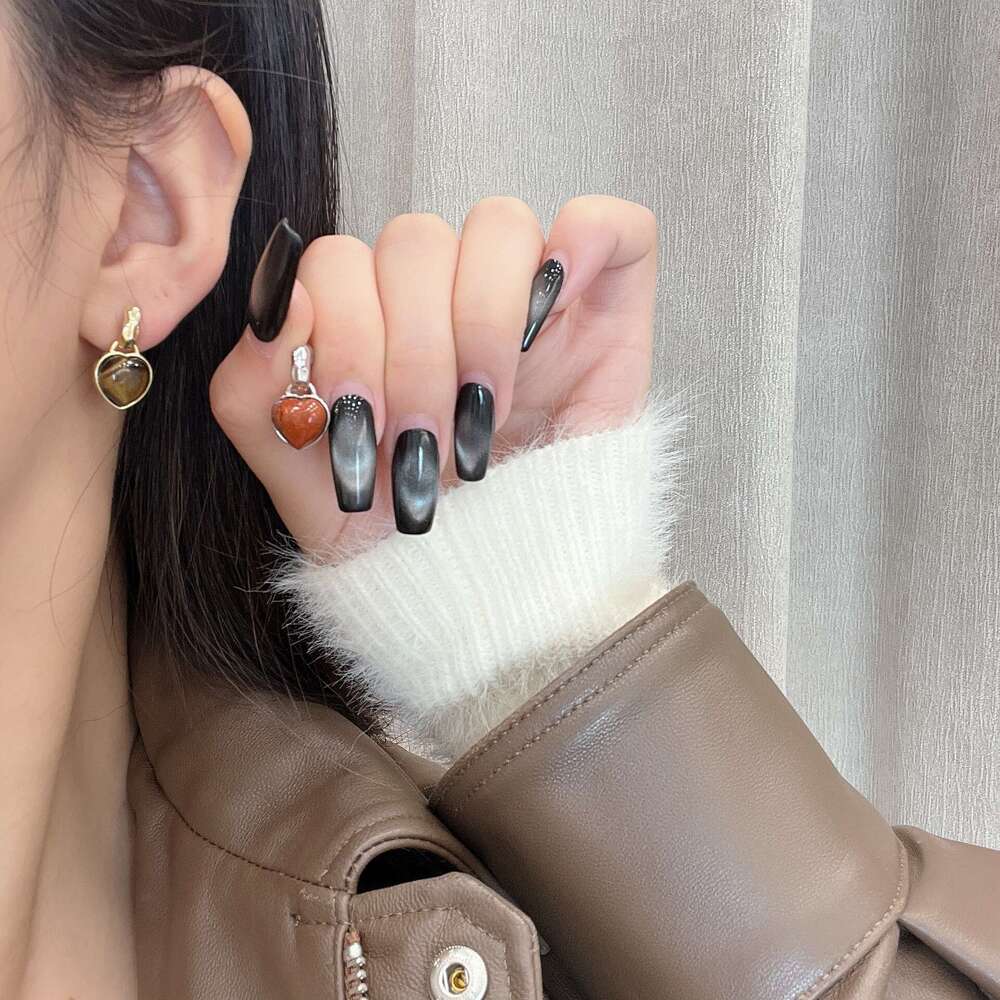 French Style Red Glaze Heart for Women Autumn Winter New Year High-end Earrings 0cc