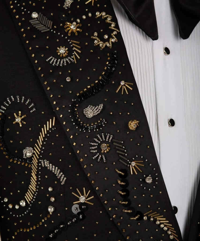 Elegant Crystal 3 Pieces Men Suits Single Breasted Peaked Lapel Tuxedos Wedding Groom Customized Beading Costume Homme