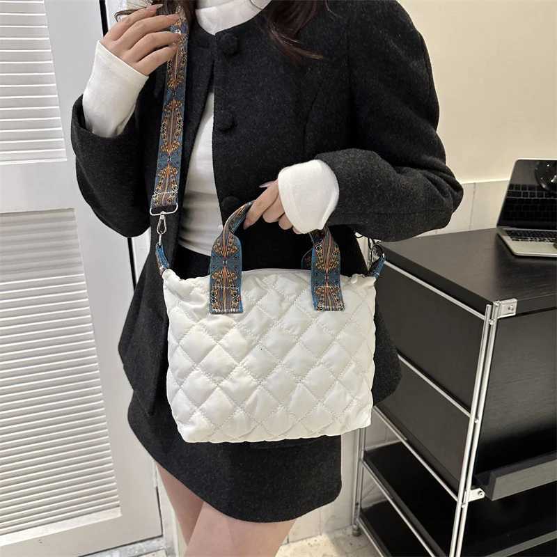 2024 Wide Shoulder Belt Handbag Fall/Winter Rhbus Space Cotton Shoulder Bag Large Capacity All-Match Shopping Tote Bag Y250730