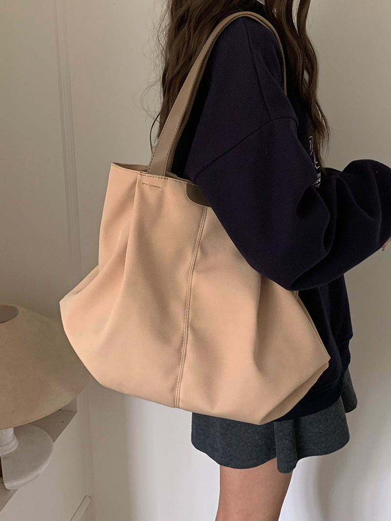 Designer Bag Luxury Bag Casual Versatile Shoulder Bag 2025 New Large Capacity Canvas Tote Bag For Women College Students Class Commuting Trendy Tote B