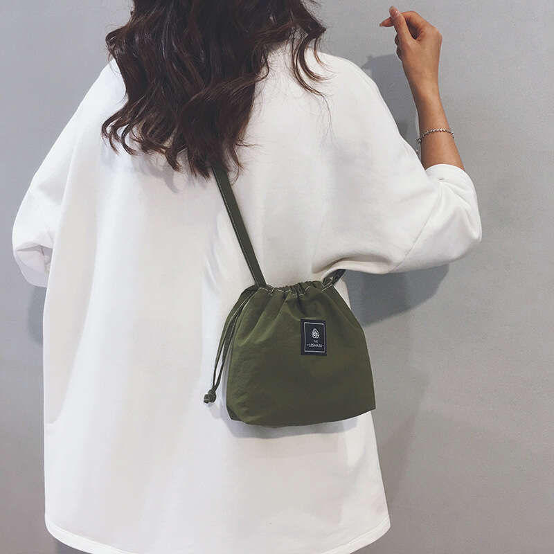 Casual Cute Waterproof Nylon Crossbody Shoulder Canvas for Women with Design Sense, Solid Color Simple Small Tote, Phone Bag