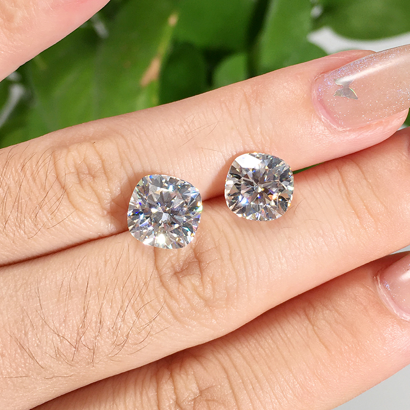 Top Quality Wholesale Prices Cushion Shape Moissanite Loose Stone VVS1 Excellent Brilliant Cut Multi-color Moissanite Gemstones with GRA for Ring