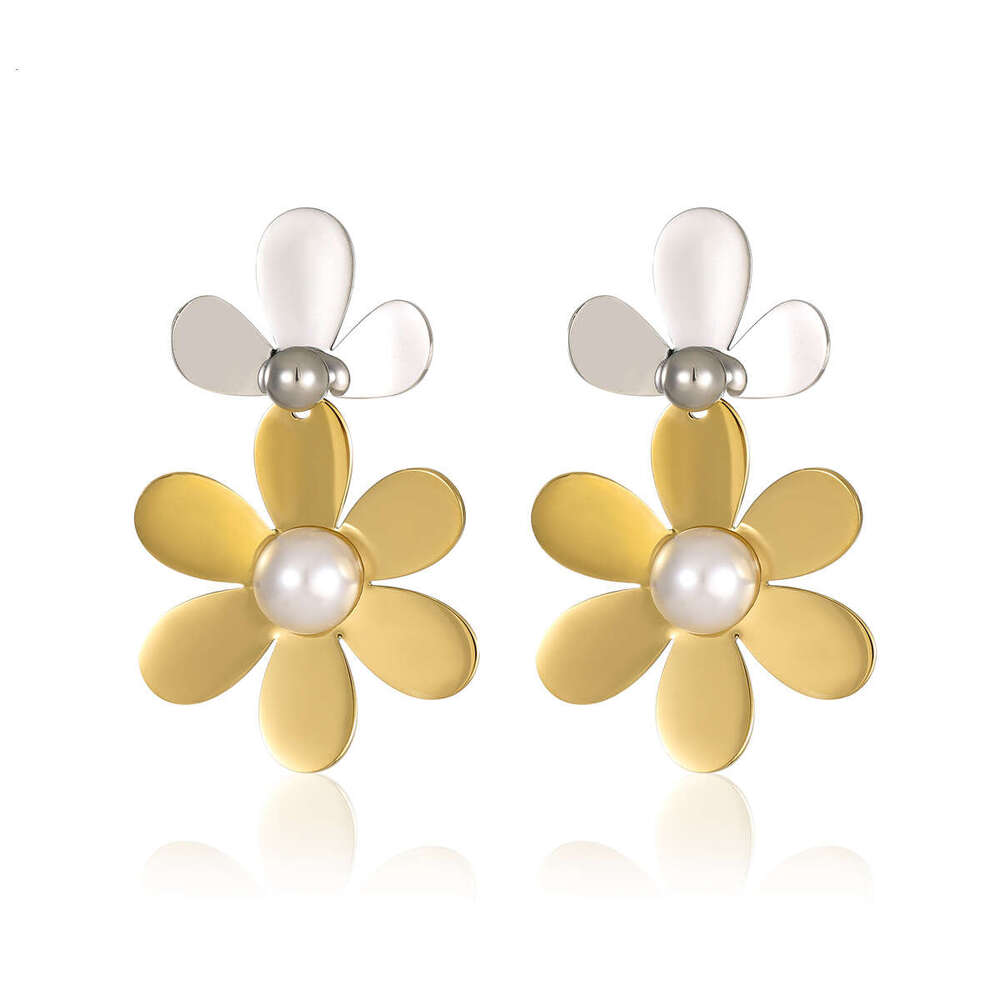 Stainless Gold and Sier Flower-Shaped Thin Fashionable High-End Titanium Steel Earrings for Women
