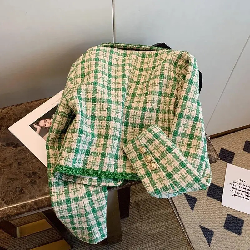 Korean Tweed Jacket Vintage Green Outerwear Spring Autumn Women Coat Cropped Long Sleeve Button Turndown Collar Suit 250730