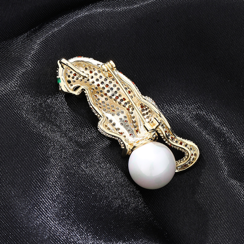 Gold Tone Rhinestone - Encrusted Leopard Brooch With Orange Gemstone Spots, Green Eyes And Pearl Accent Bold Party Jewelry And Gift For Her High Quali