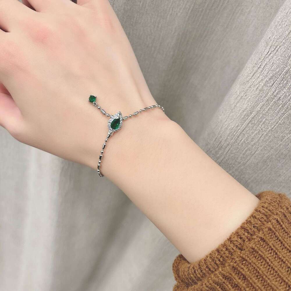 Niche French Style Super Fairy Snake Year Bracelet Emerald Zircon Light Trendy Fashionable Temperament 7a1