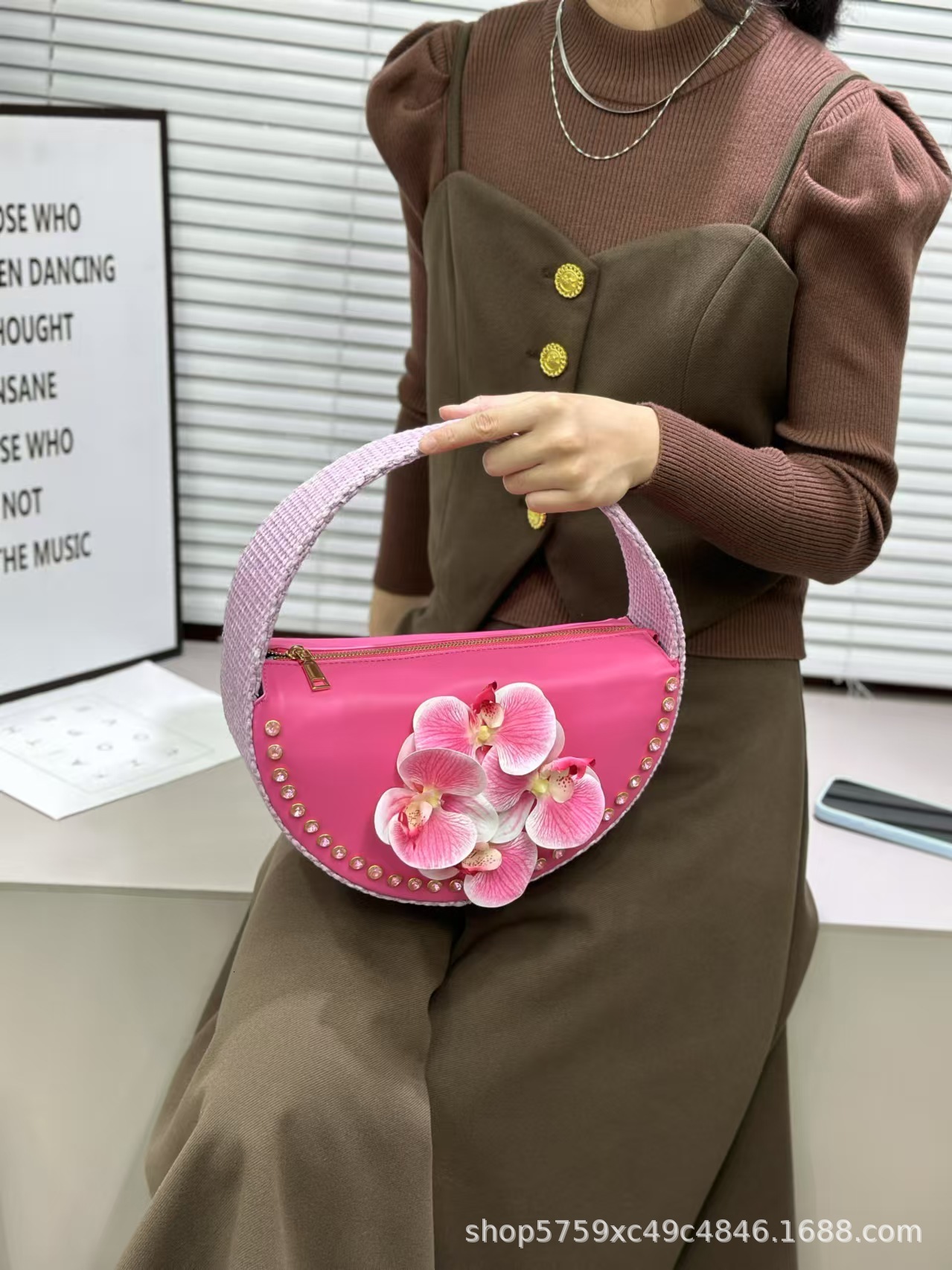 New Fashionable Personalized Creative Phalaenopsis Handbag Valentine's Day Gift ddmymoon