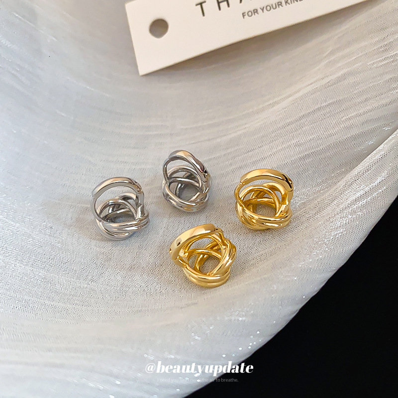 Metal Minimalist Braided for Women Fashionable Elegant Commuting Versatile Light Earrings Niche High-end Feel