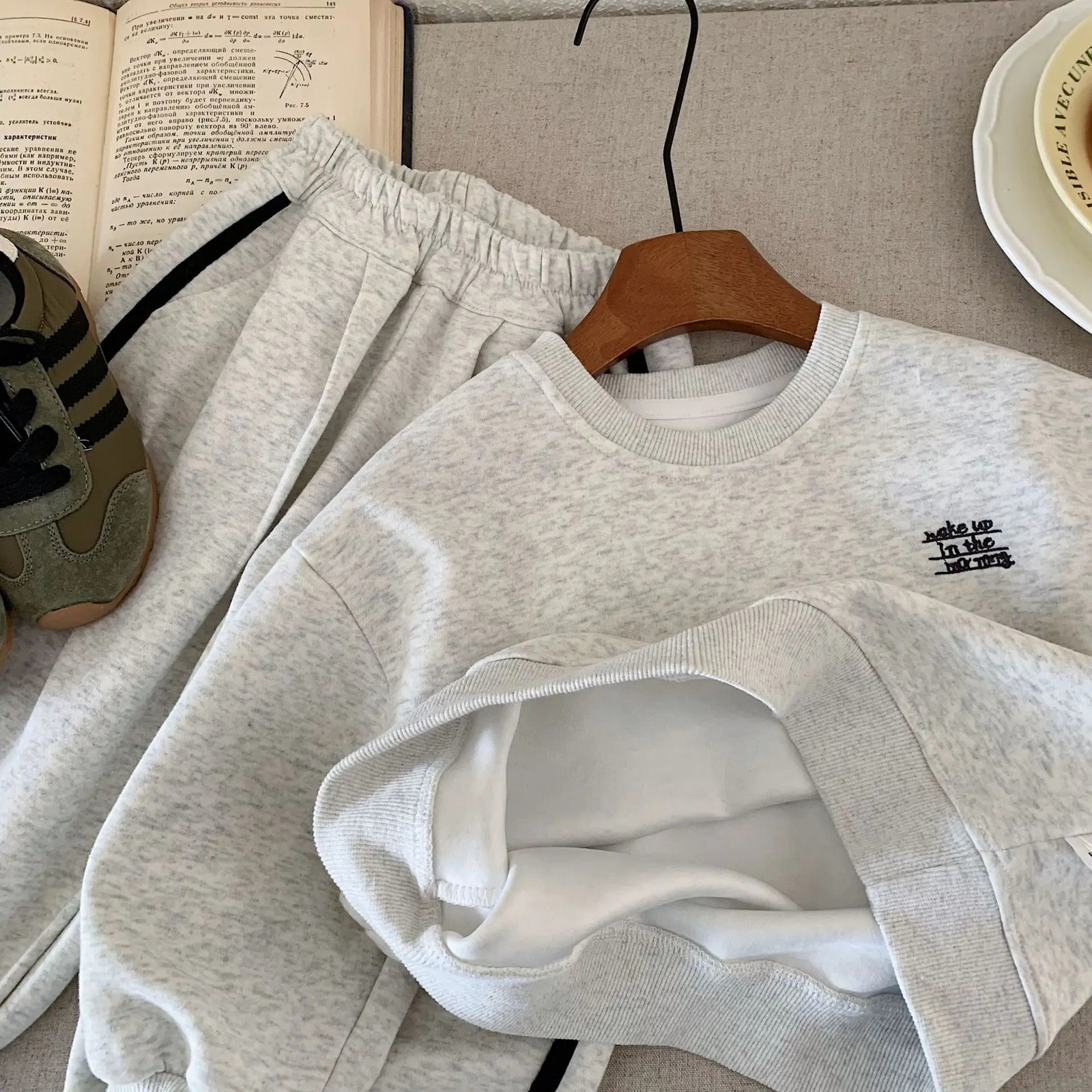 Autumn Toddler Boys Sport Sets Letter Embroidery Sweatshirtstriped Pant Kids Baby Boys Sets Casual Two-piece Suit For 1-8Y Boys 250729