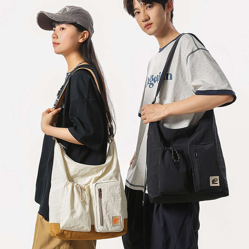 Spliced Nylon Large Capacity for Women, High-End Design Sense, Niche Single Shoulder Bag, Couple's Commuting Crossbody Bag