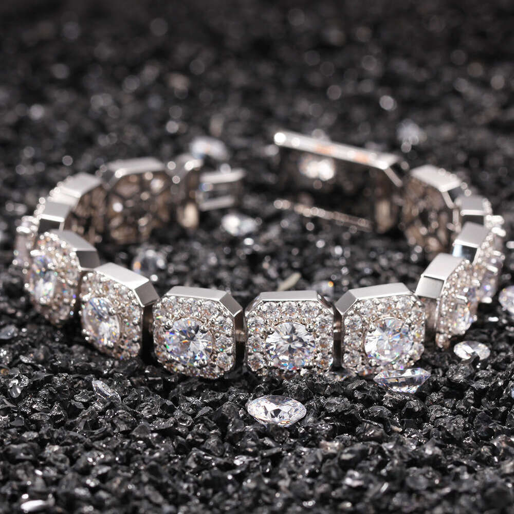 Light Creative Hip-Hop Copper Inlaid Zircon Sugar Cube Personality Trendy Reverse Love Chi Cheng Same Style Bracelet
