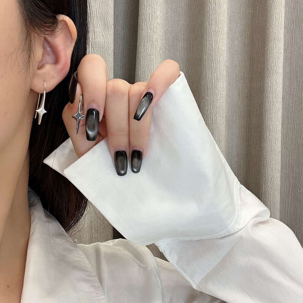 Unique Brushed Star Light High-end Niche Design Elegant Studs Fashion Commuting Simple Earrings for Women 8eb