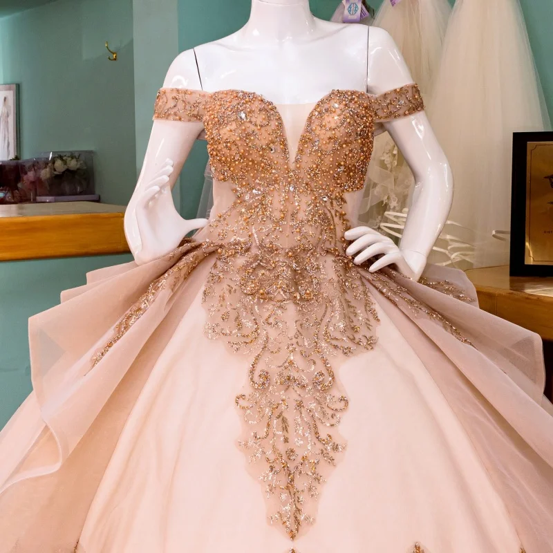 Champagne Shiny Quinceanera Dresses Off The Shoulder Sequin Applique Lace Beading Vestidos De 15 Anos Princess Sweet 16 Dress