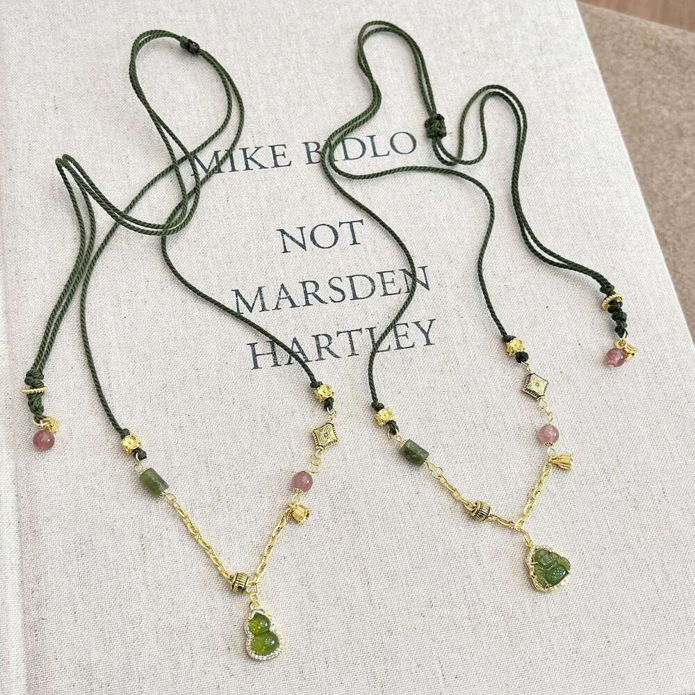 Chinese Style Small Gourd Necklace for Women 2024 New Light Niche High-end Braided Rope Collarbone Chain Accessory dc8