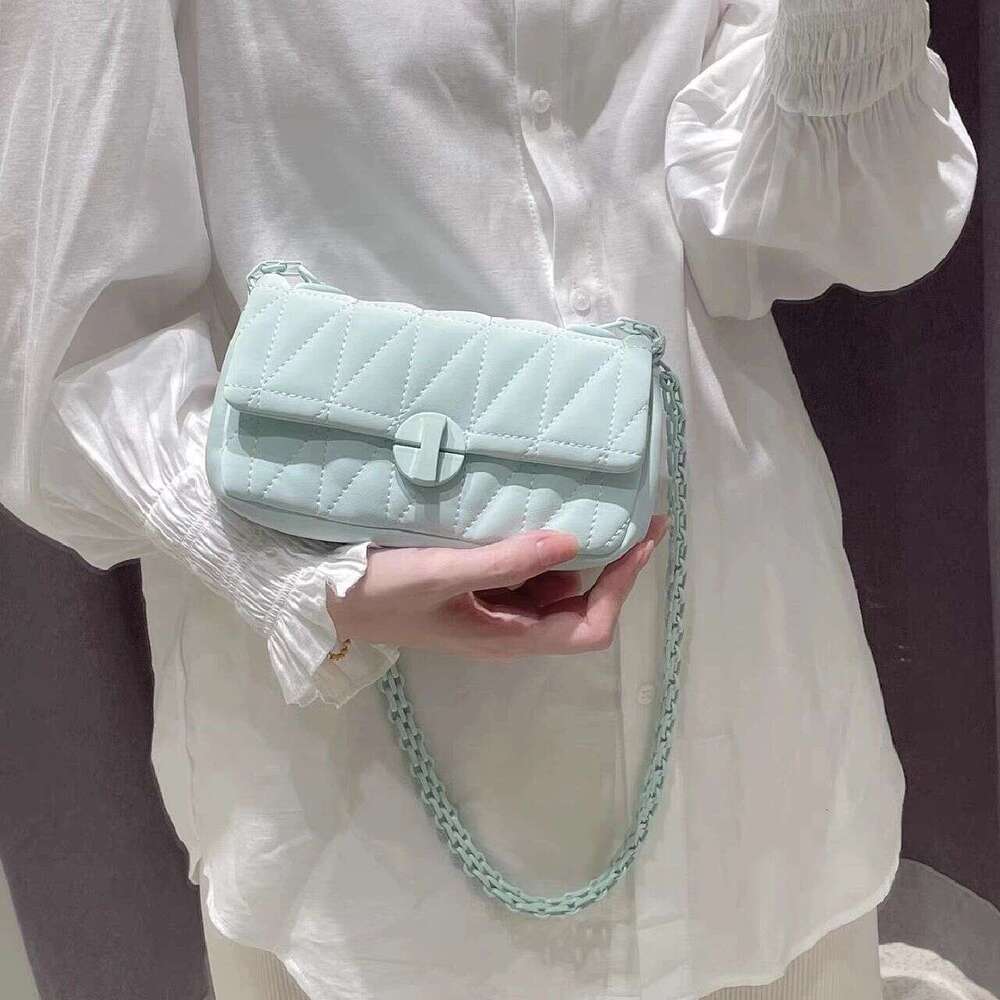 2025 Spring/Summer New High-Quality Textured for Women, Quilted Chain Shoulder Underarm Bag, Versatile Crossbody Small Square Bag