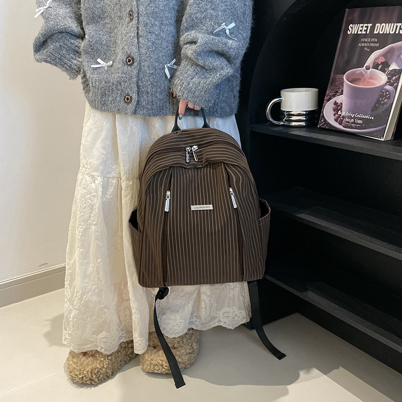 Colorful Fox Niche High-End Backpack Casual Versatile Travel Large Capacity Commuter School Bag Lightweight ddmymoon