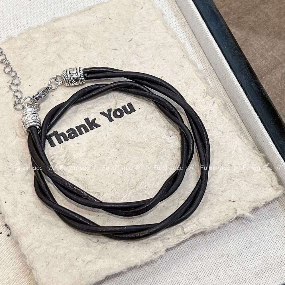 Light Niche Design Necklace for Men and Women, Simple Internet Celebrity High-end Double-layer Choker, Beautiful Black Versatile Neck Chain 59f