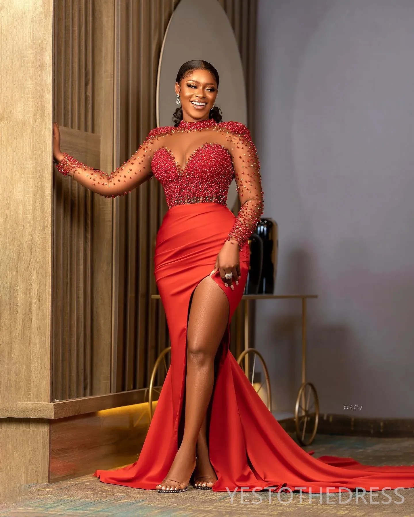 Plus Size Red Prom Dress Mermaid Evening Dresses Formal Gowns High Neck Long Sleeves Beaded Pearls Side Split 40TH Birthday Dress Second Reception Gow