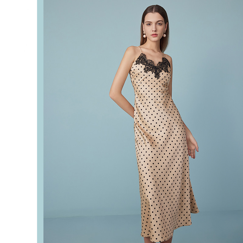 2025 Summer New V-neck Lace Mid-length Suspender Skirt Sexy High-end Luxury Party Dress 6116327