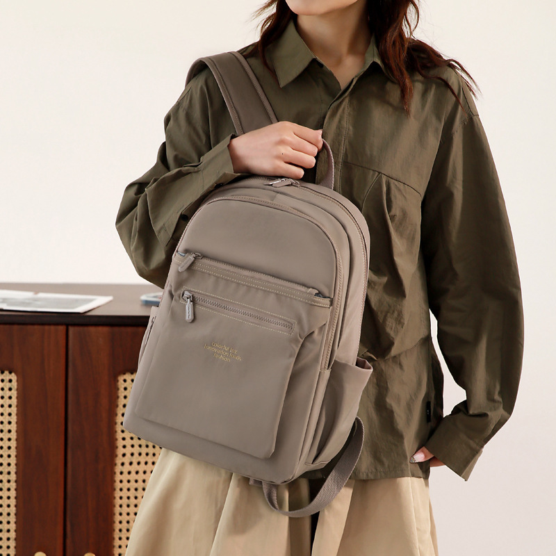 Colorful Fox New Outdoor Fashion Versatile Backpack Unisex Handbag ddmymoon