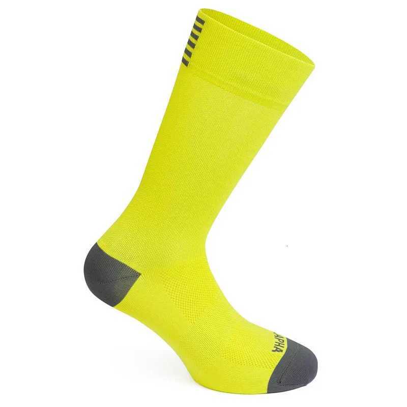 2 Pairs Cycling Socks Men High Quality Professional Competition Brand Sport Riding Soccer Sock Mesh Breathable Road Bicycle Sock Z250731