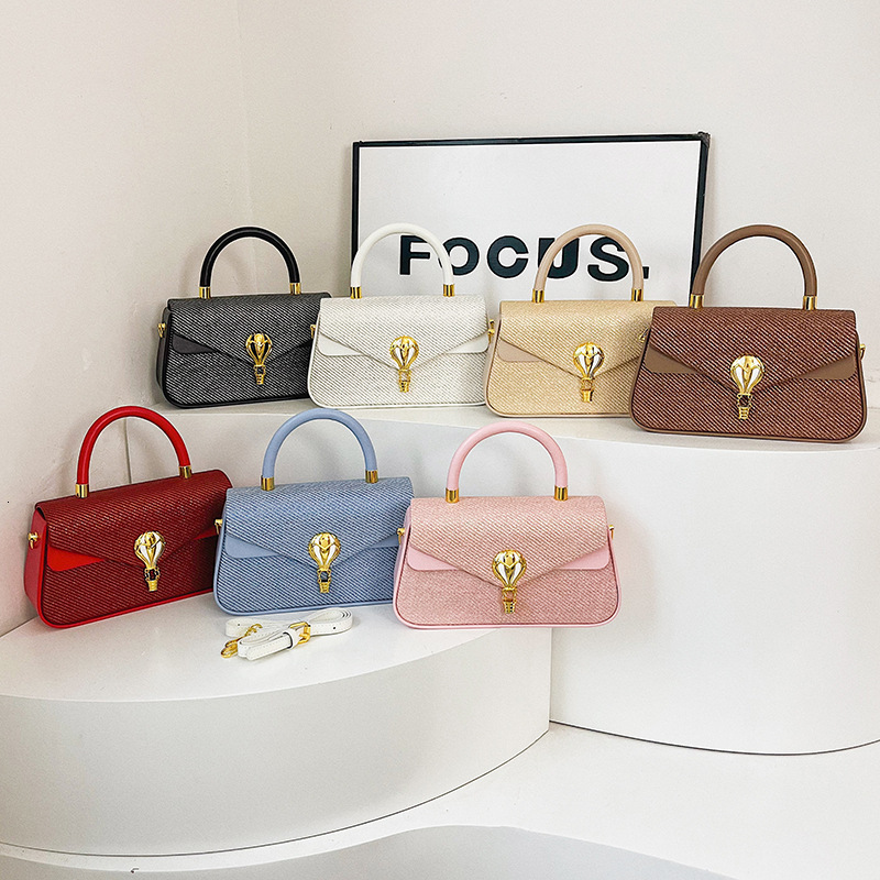 High-end Niche Exquisite Design Box for Women 2025 New Trendy Fashion Versatile Handheld Crossbody Small Square Bag ddmymoon