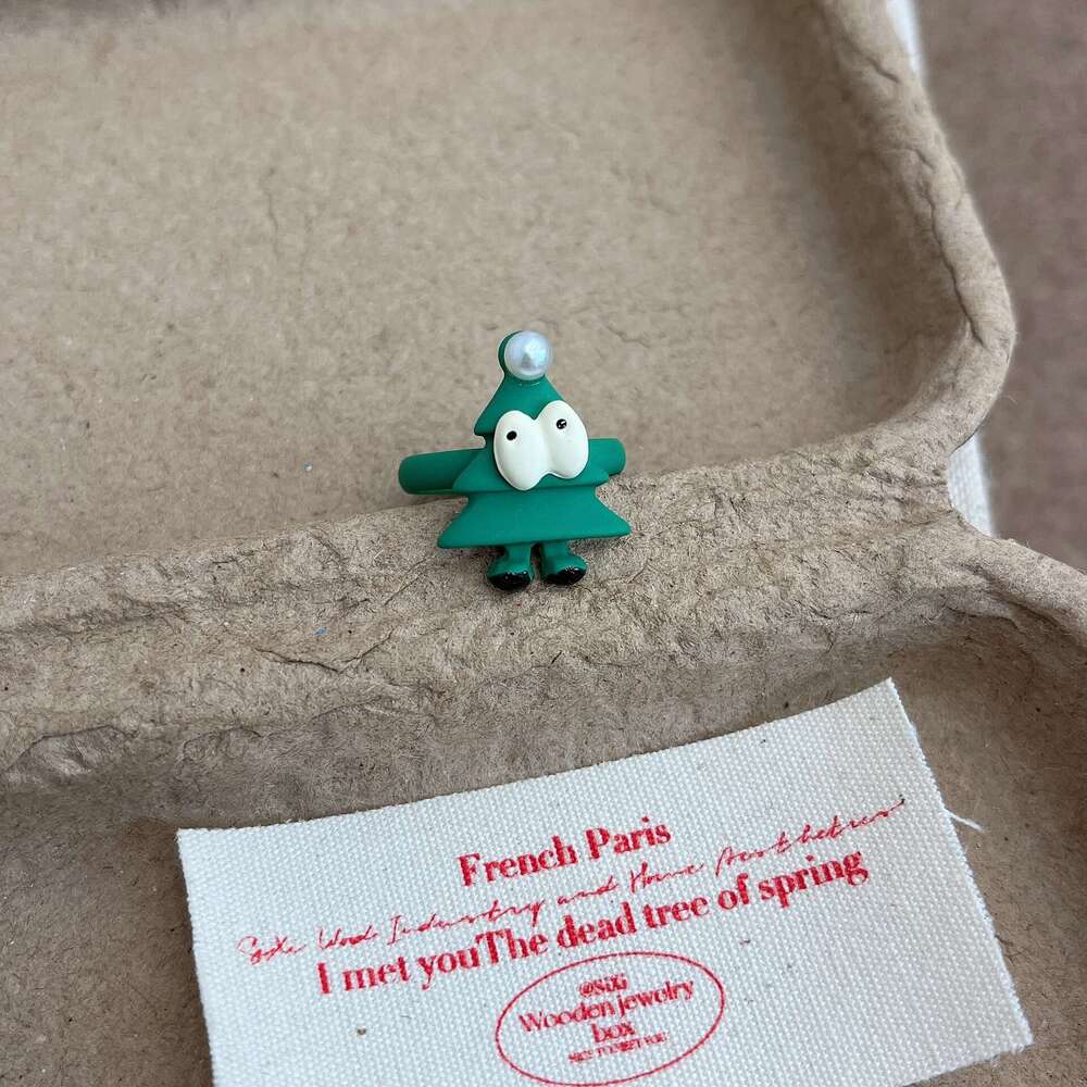 Hot Selling Red Santa Claus for Women, Unique Design, High-end Earrings, Fashionable and Personalized Index Finger Ring 2e2