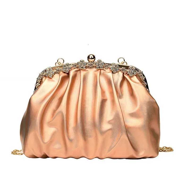Glitter Laser Womens Leather Cloud Bag 2022 Chain Crossbody Bag Womens Bag Pleated Dumpling Handbag Party CluTCh Y250730