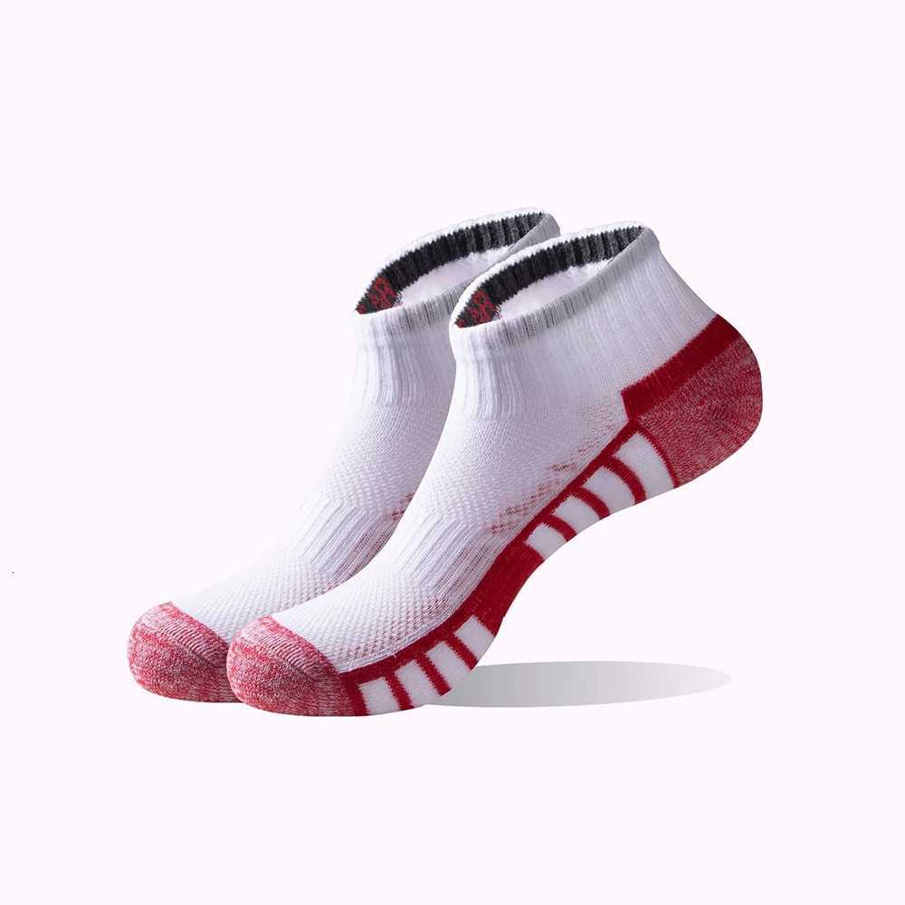 3/6/12 Pairs Men Sports Running Socks Fashionable Stripes Sweat Absorbing Breathable Basketball Marathon Riding Casual Socks Z250731