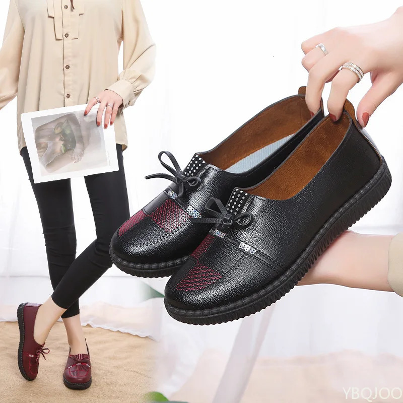 Womens Leather Flats Shoes Female Soft soled versatile shoes Classic Ladies Casual Leather Loafers Anti slip comfort flat Mujer 250724