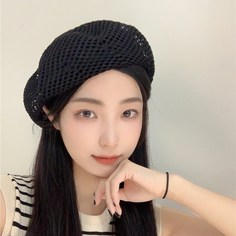 Berets for Women Summer Thin Hollow Breathable Sweet Versatile Retro Temperament Elegant Ins Fashion Painter Beret Hats 250730