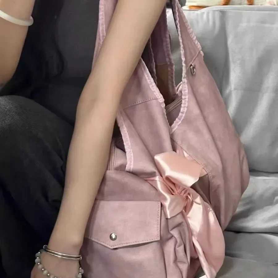 Cute Female 2024 Summer New Niche Bowknot Shoulder Bag Large Capacity Tote Fashion Armpit Tote Bag Ladies Daily Shopping Bag Y250730