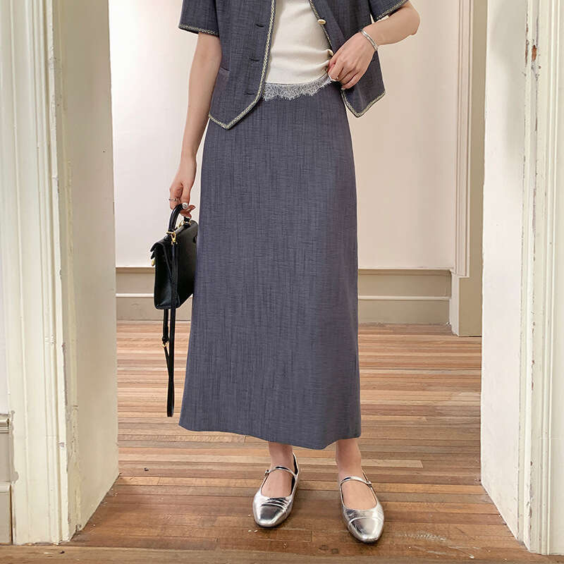 Qifan Mature Small Fragrance Style Slit Half Skirt for Women 2025 Summer New Top Two-Piece Set 85365-1