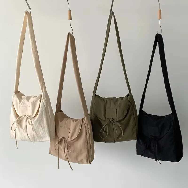 2025 New Fashion Nylon Crossbody Bag Large Capacity Student Commuter Shoulder Bag Summer Simple Solid Color Flap Messenger Bag Y250730
