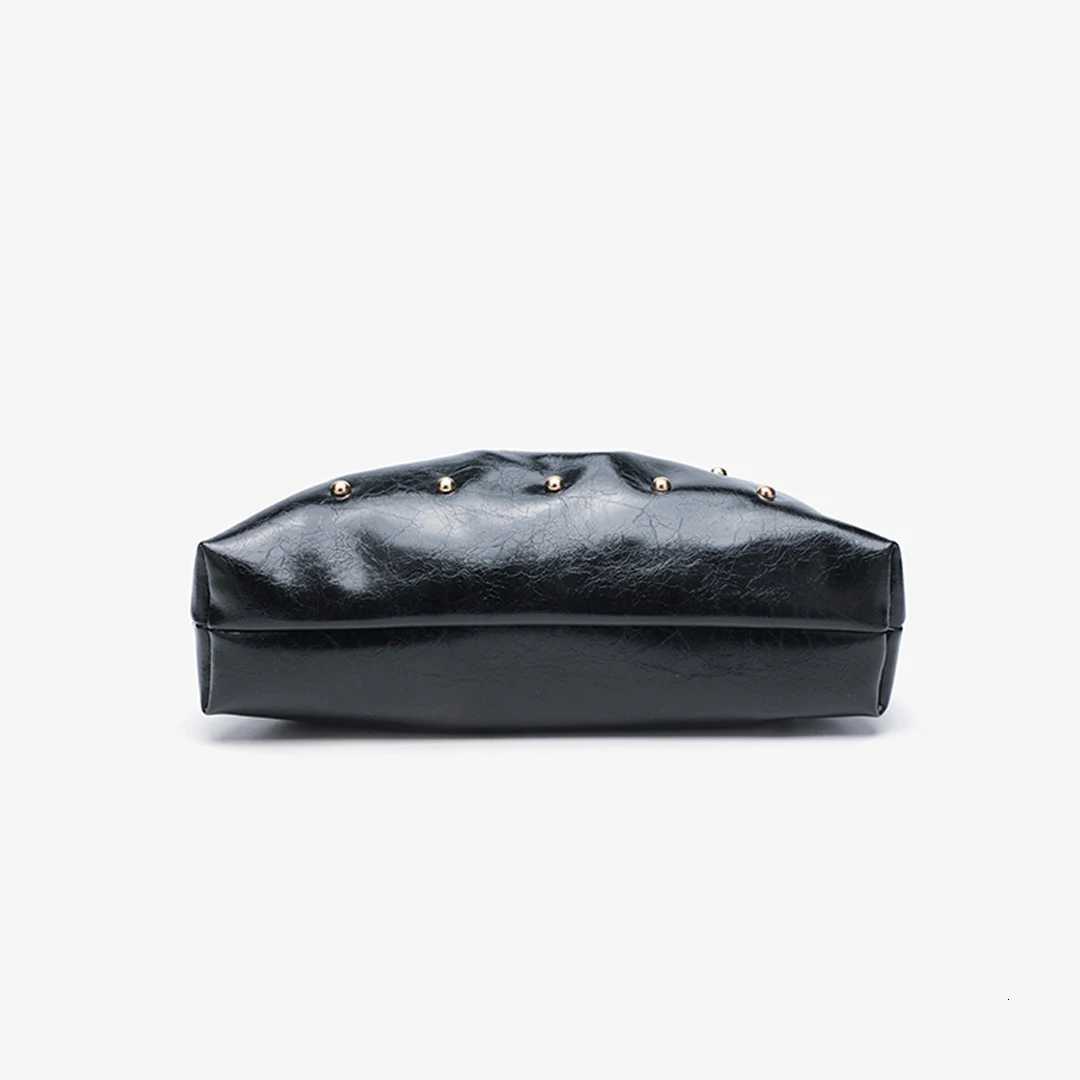 2025 New Womens Zipper Handbag Fashion Simple Multifunctional Clasp Bag Mushroom Nail Large Capacity Folded Cloud Dinner Bag Y2508091