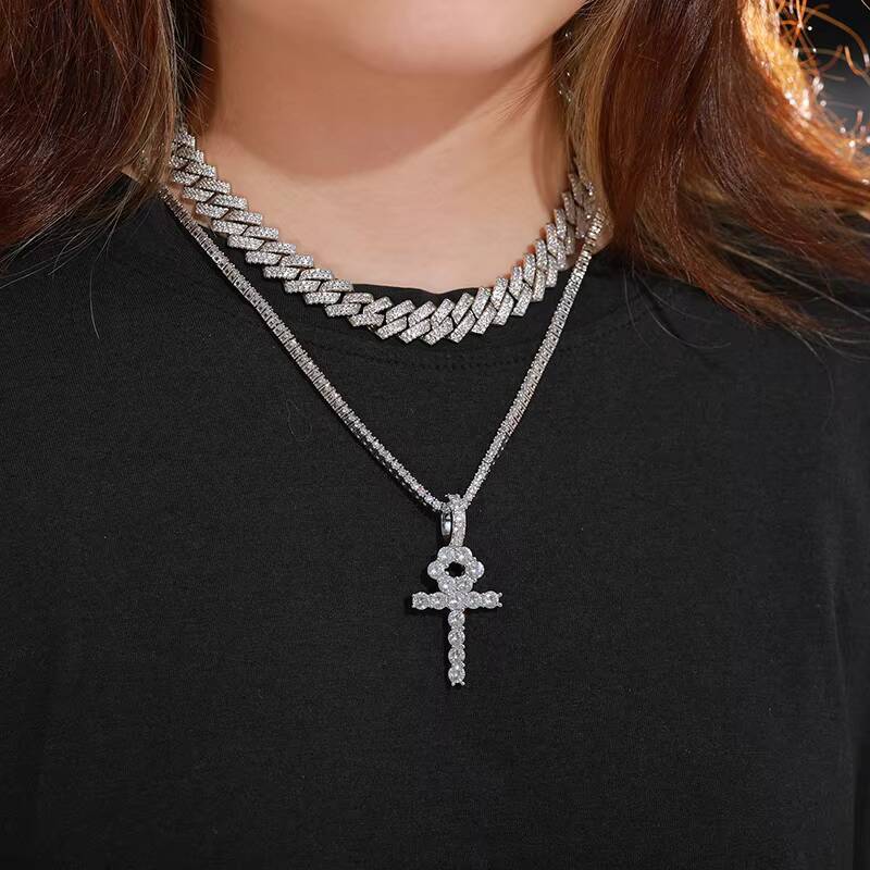 Mens Custom Necklaces Pendant Antique Premium VVS Moissanite Cross 925 Sterling Silver Pendant Necklace