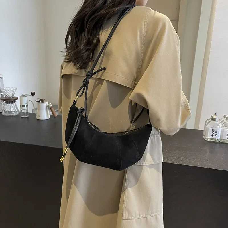 Vintage Half Moon Shoulder Bags for Women Fashion Faux Suede Ladies Underarm Bag New Soft Clutch Female Handbags Small Purse Y250730