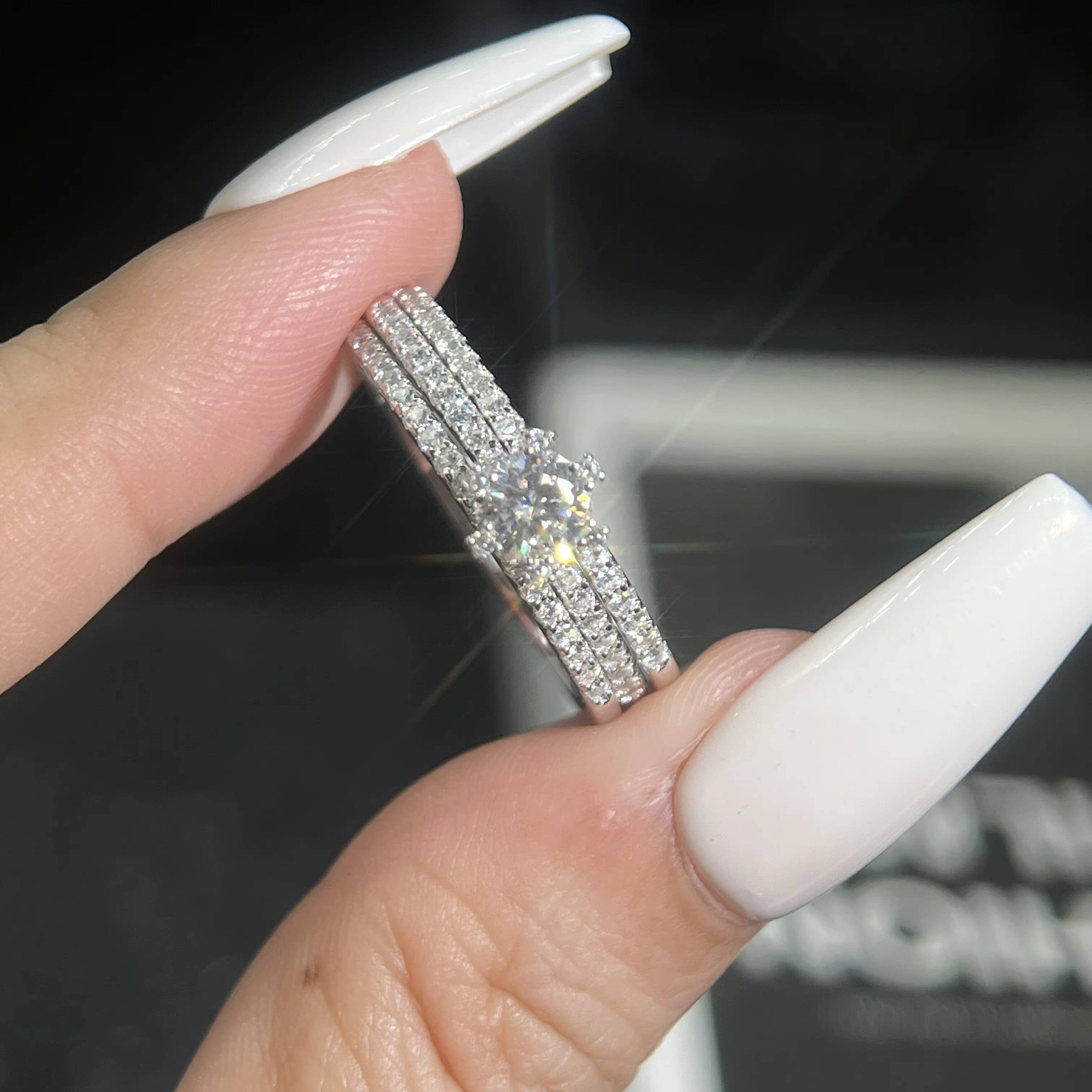 Luxury VVS 0.5ct Ct Moissanite Diamond Engagement Promise Ring Sets for Women S925 Sterling Silver Wedding Jewelry with Gra