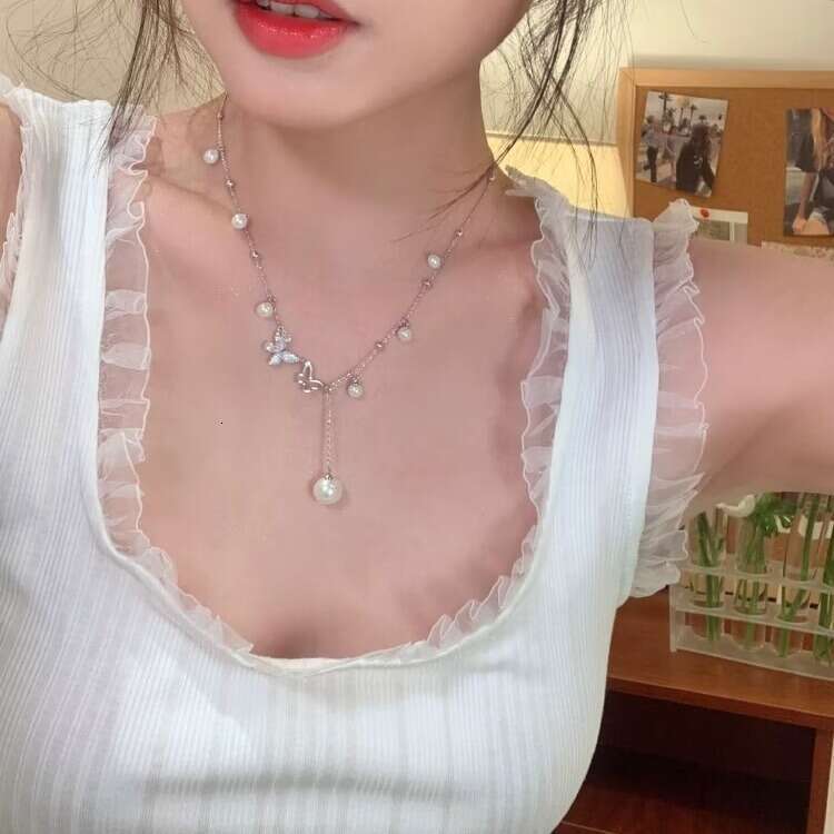 FUXIN2024 New Pearl Butterfly Tassel Necklace for Women, Niche Design with High-end Feel, Collarbone Chain, Versatile 94e