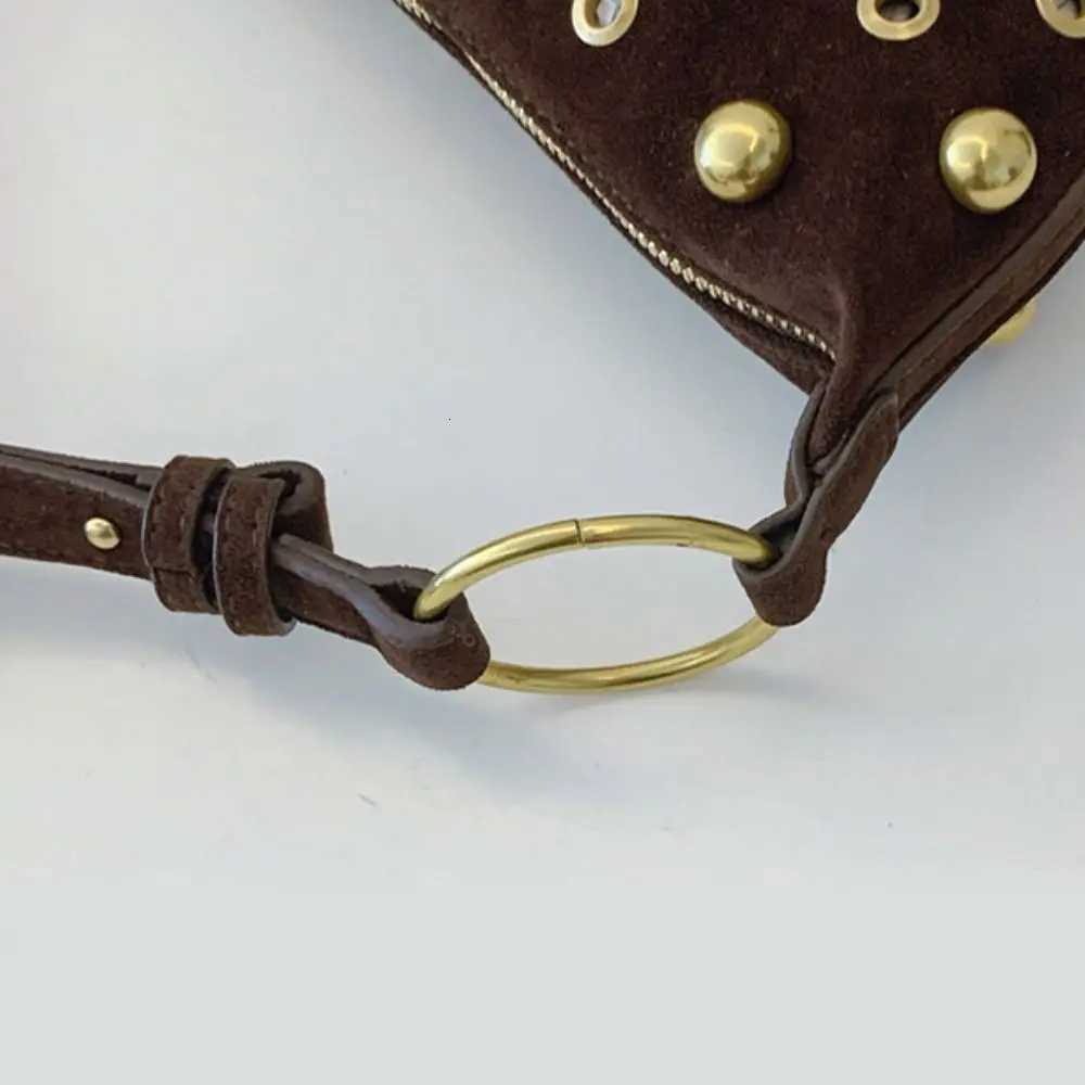 Trendy Metal Stud Crossbody Bag Hollow Spicy Y2k Shoulder Bag Sweet Cool Korean Style Underarm Bag Y250730