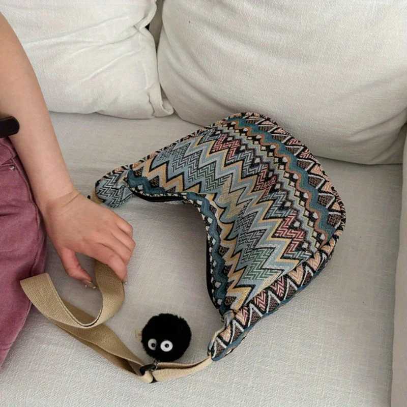 Wave Pattern Design Crossbody Bag for Women New Large Capacity Canvas Shoulder Bag Versatile College Students Dumplings Bag Y250730