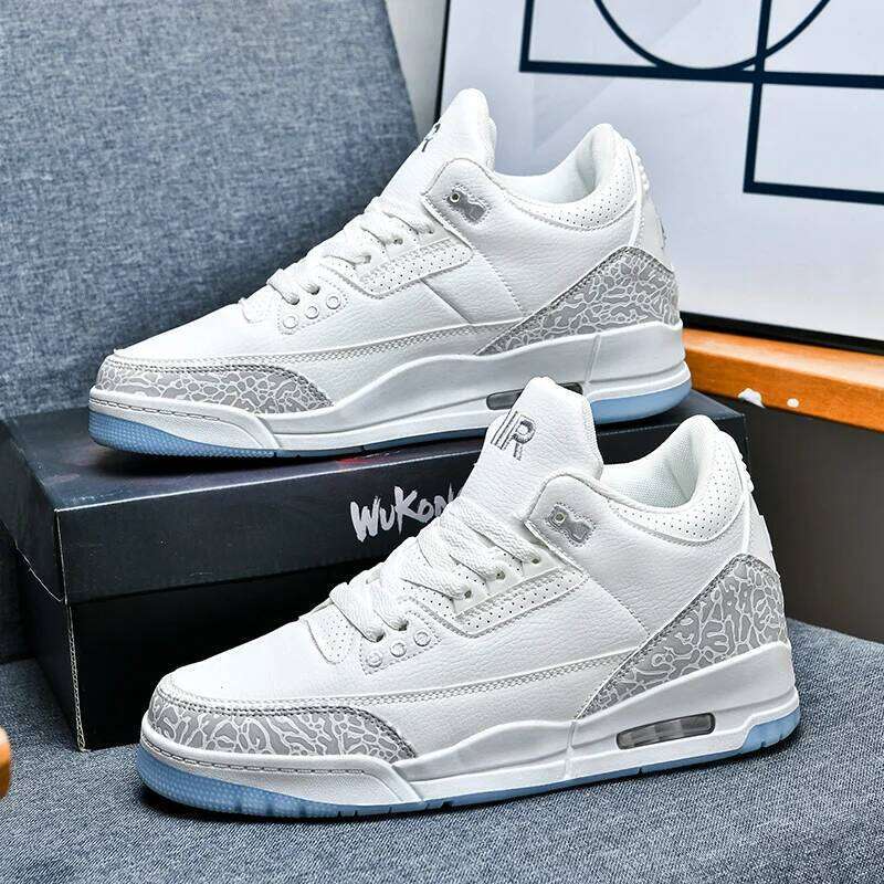 2025Summer Breathable Lightweight Comfortable High-Quality Fashion Versatile Casual Couple Shoes Sneakers Sports Shoes36-45