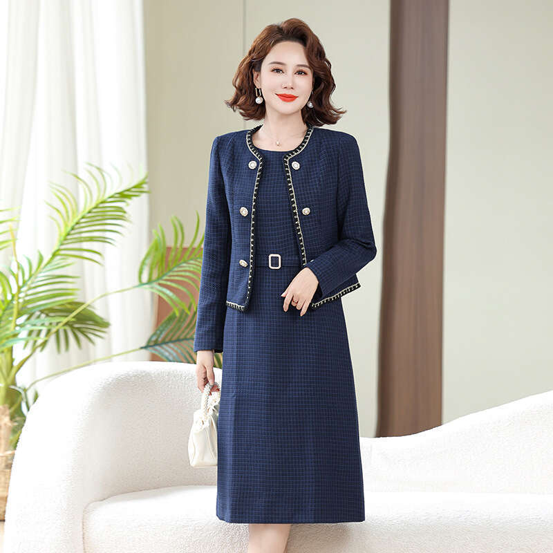 2024 New Style 40-Year-Old Women Middle-Aged Mom Fashionable Autumn Solid Color Dress
