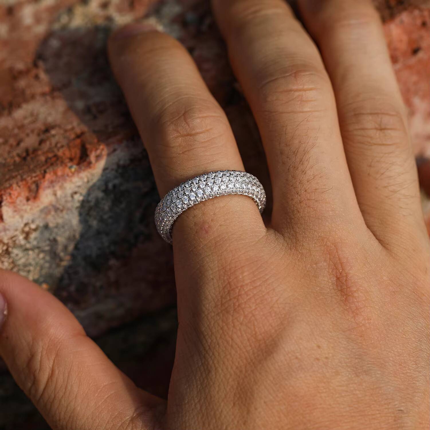 Fashion Hip Hop Jewelry Bling 18K White Gold Plated 925 Sterling Silver Micro Pave VVS Moissanite Diamond Finger Band Ring