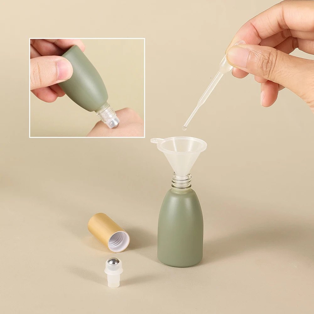 10 Pcs Pink/Green Essential Oil Roller Bottles 12ml Empty Protection Leakproof with 5 Funnel and 5 droppers for Travel Perfume 250726