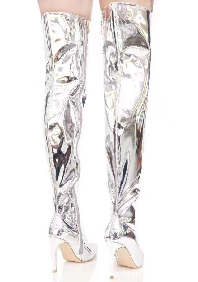 Chic Ladies' Leather-Knee Length Evening Footwear: Trendy Design with Spiked Heel Detail